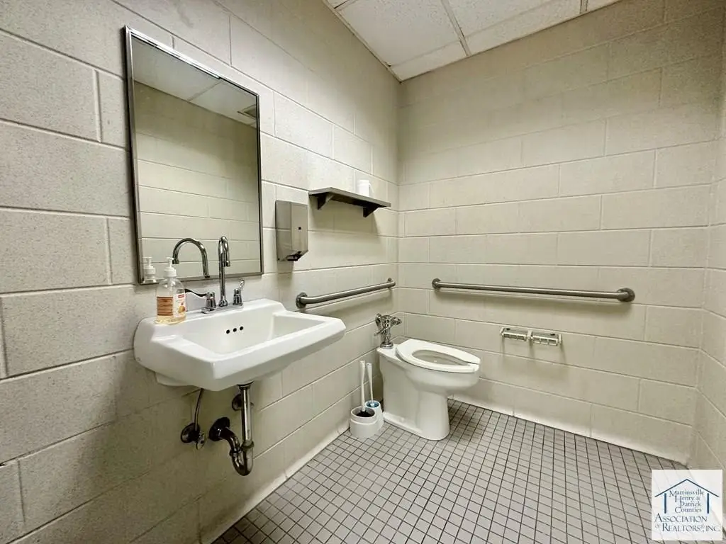 Picture 19