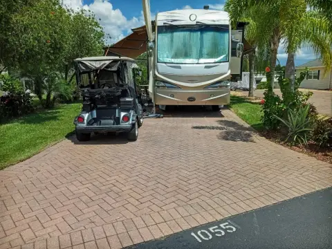 Davenport Vacant Land in 55+ Community