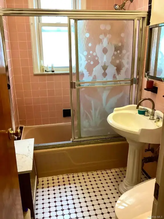 Picture 8