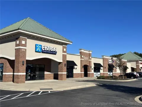 Retail Space in Ramsey Commons