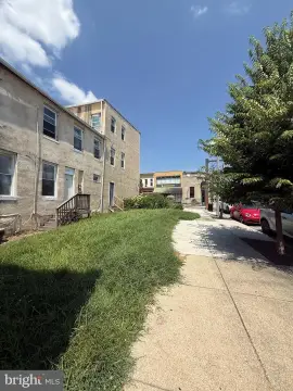 Buildable Lot in Pigtown