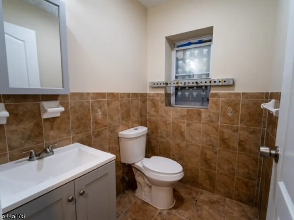 Picture 9