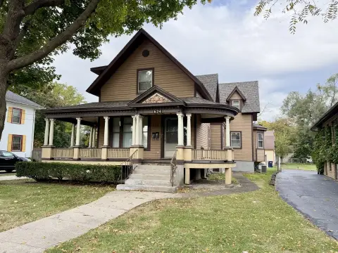 Elgin, IL Residential Income Property