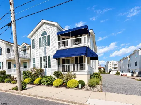 Residential Income Property Near Beach