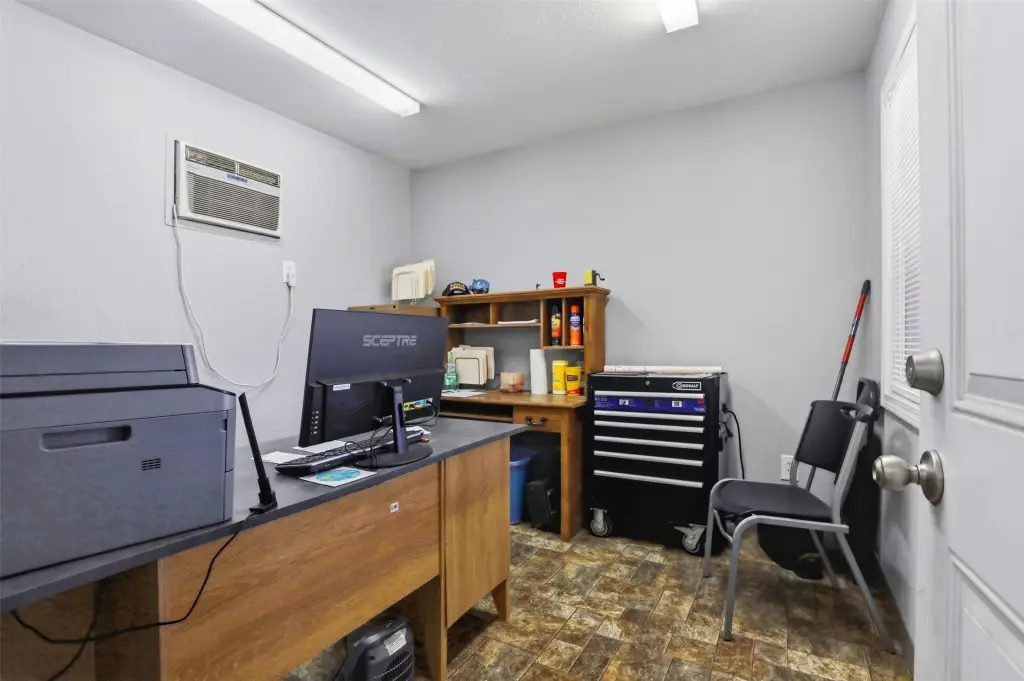Picture 5