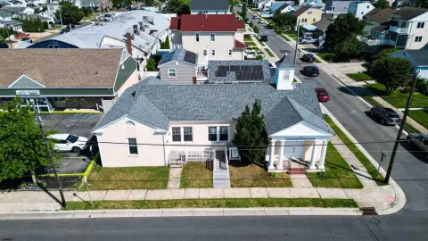 Ventnor Heights Corner Lot Property