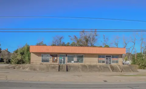 Two-Unit Flex Commercial Building