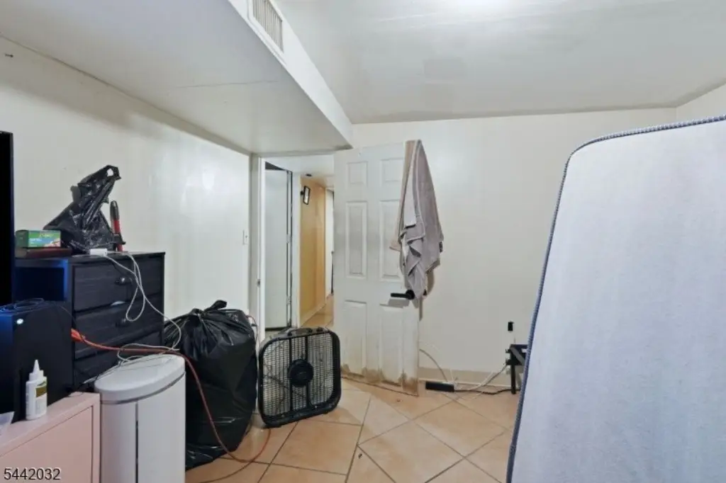 Picture 29