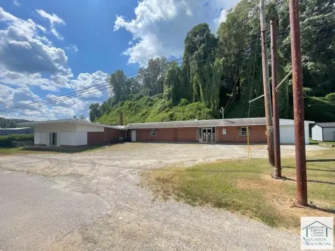 Martinsville Commercial Property on US 220