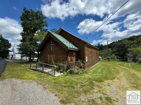 Land with Church in Willis,VA