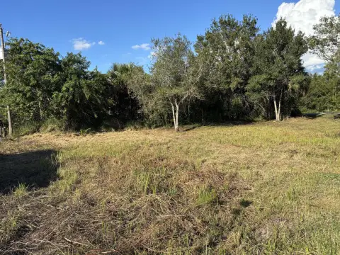 Vacant Lot in Okeechobee