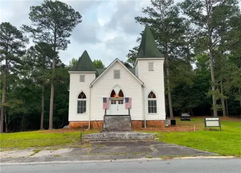 Victorian Church with Endless Potential