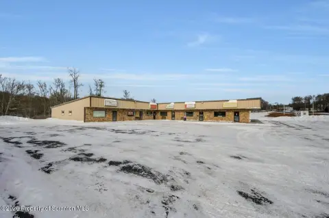 Gouldsboro Commercial Suite For Rent