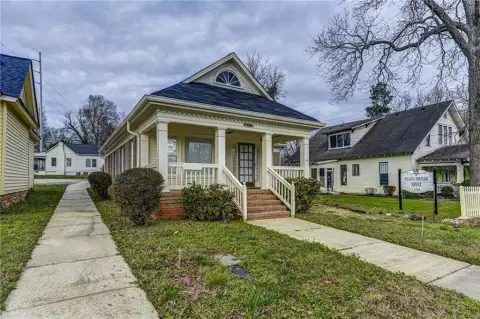 Brick Specialty Property