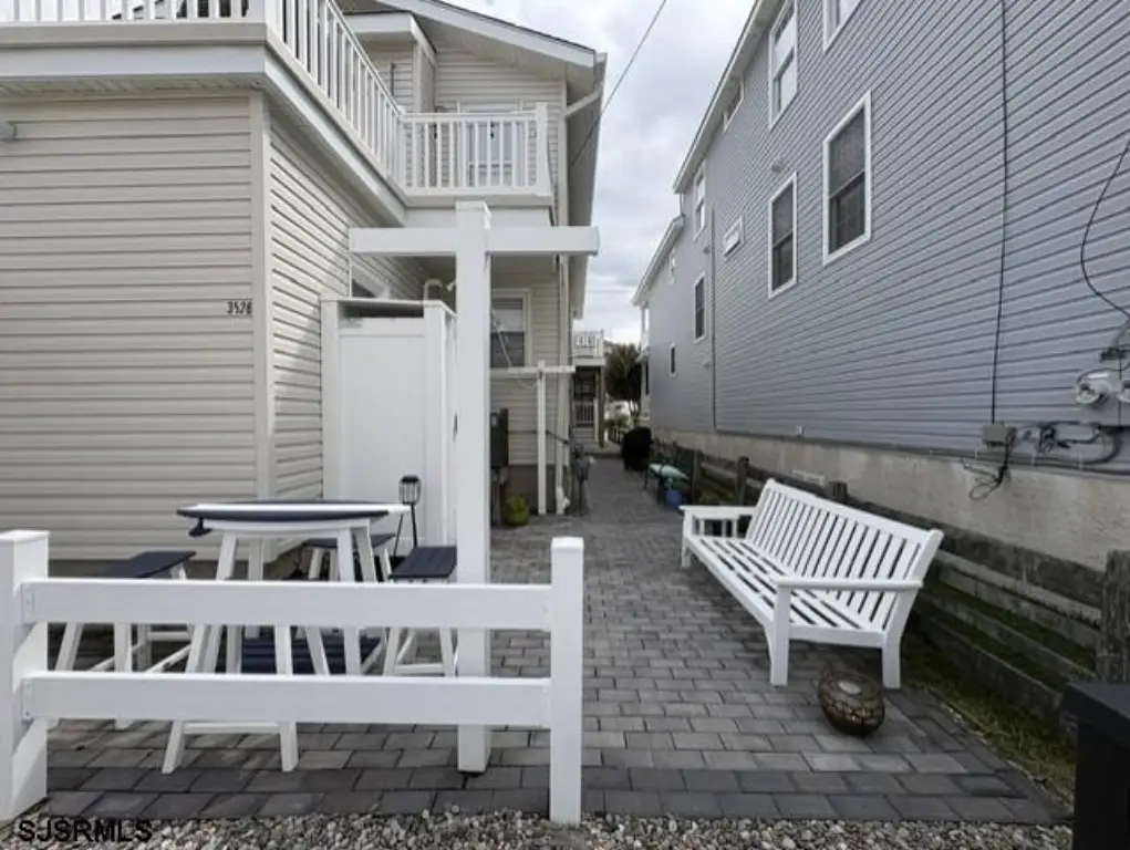 Picture 19