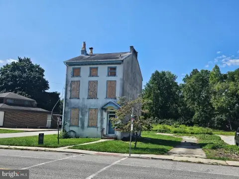 Three-Story Mixed-Use Property
