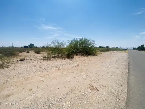 Land For Sale in El Paso