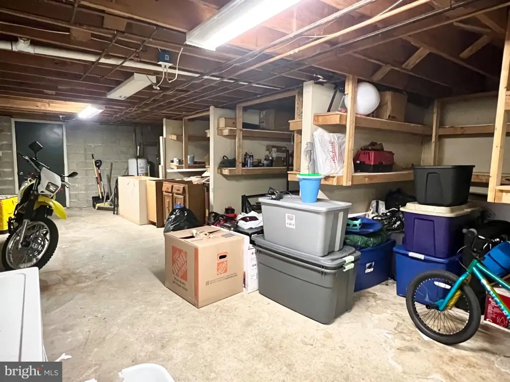 Picture 19