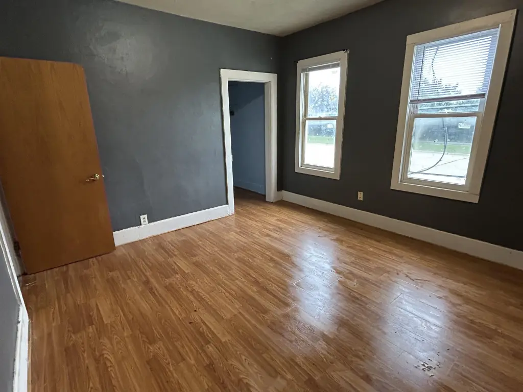Picture 6
