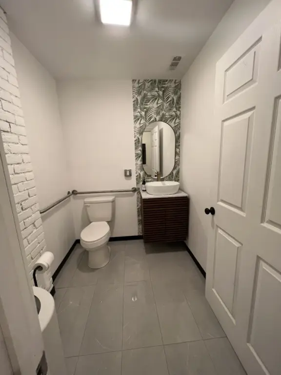 Picture 9