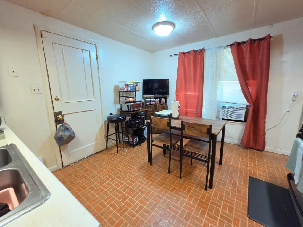 Picture 18