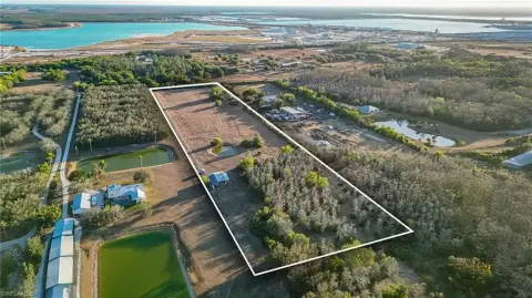 10-Acre Estate Parcel in Fort Myers