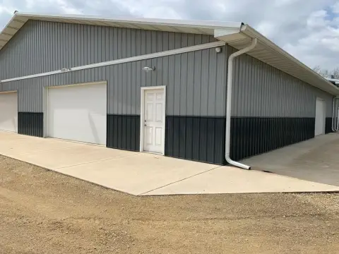 Modern Insulated Flex Warehouse Unit