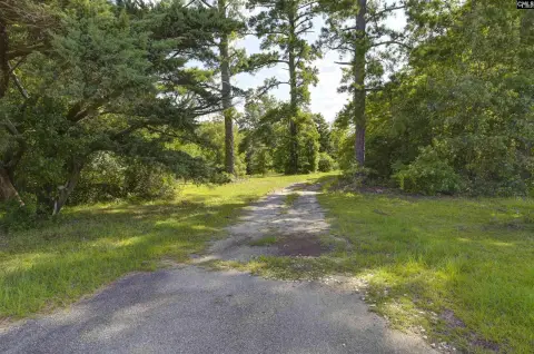 Blythewood Acreage Close to Amenities