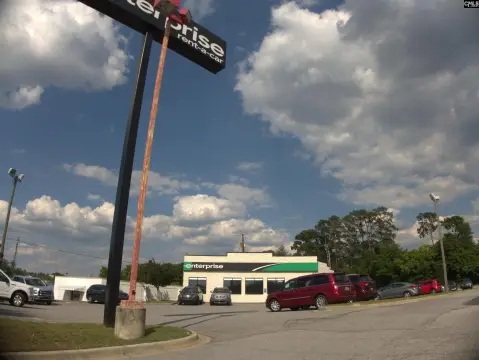 Retail Building on 1.46 Acres