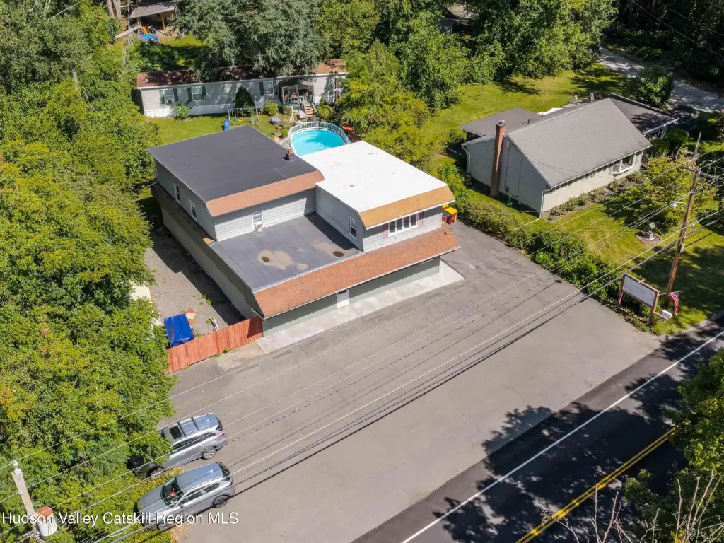 Picture 47