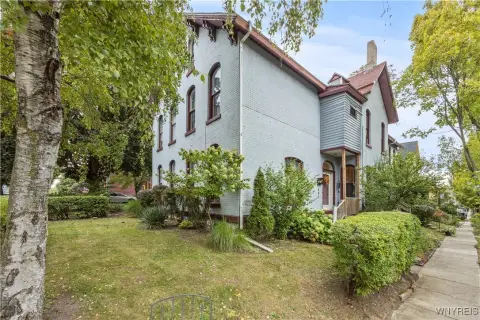 Updated Duplex in Kleinhan's Neighborhood