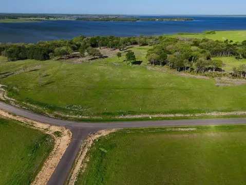 Lakefront Land in Gated Community