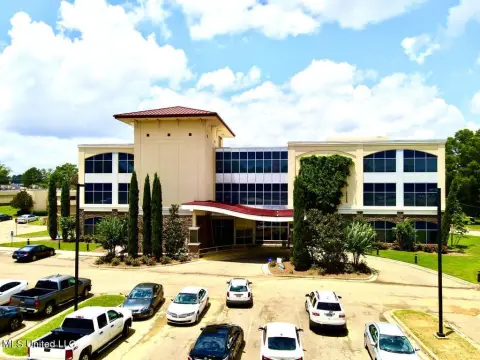 Magee Medical Office Space Available