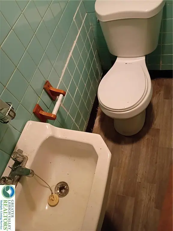 Picture 16