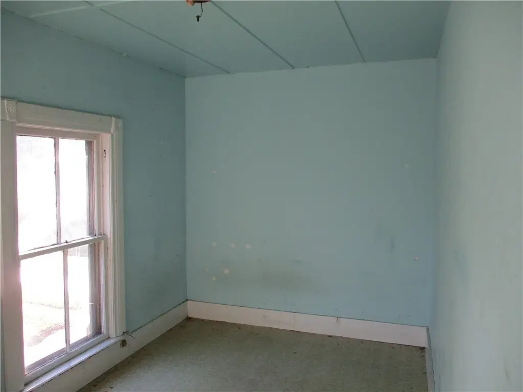 Picture 10