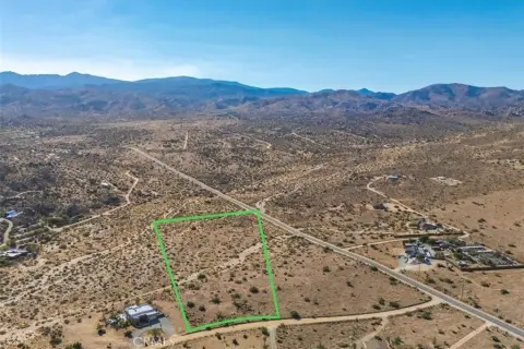 Pioneertown Land with Mountain Views