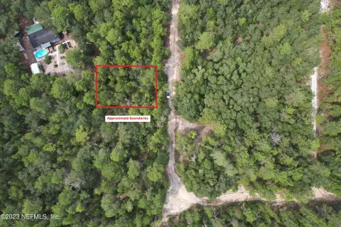 Residential Lot in Florahome, Florida