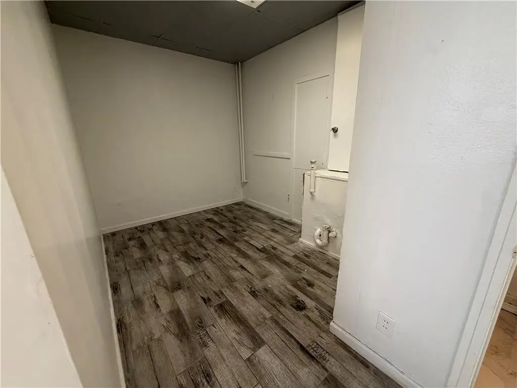 Picture 30