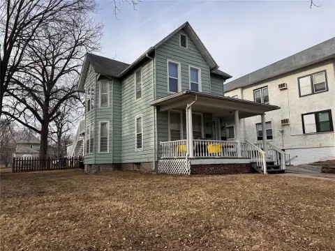 Des Moines Duplex For Sale