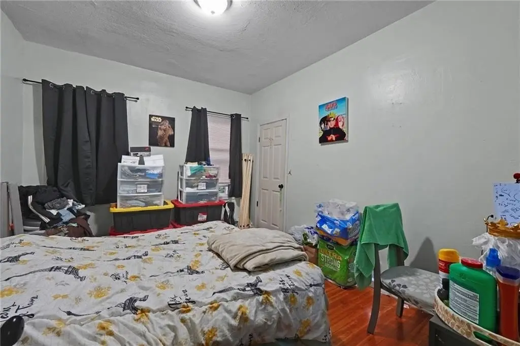 Picture 11