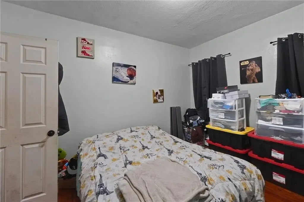 Picture 12