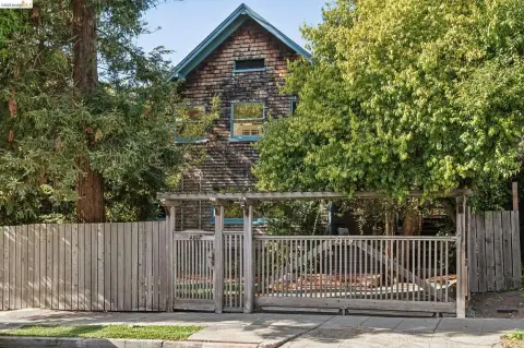 Duplex with Separate Studio