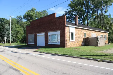 Flex Building with Hamlet Zoning