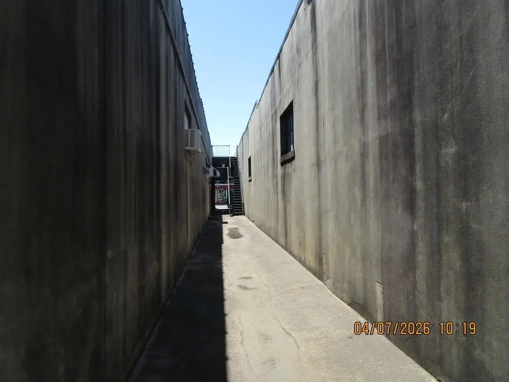 Picture 9