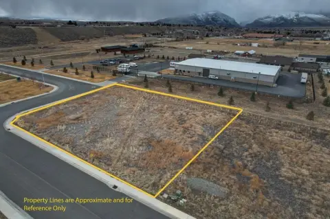 Commercial Lot in Cody, Wyoming