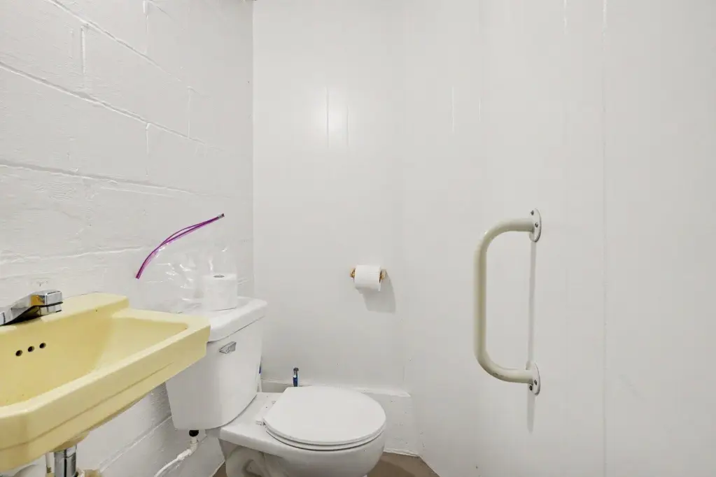 Picture 16