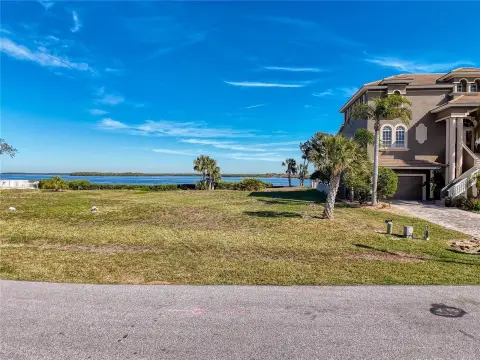 Gulf Front Lot Opportunity