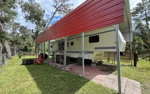 Suwannee River Waterfront Land
