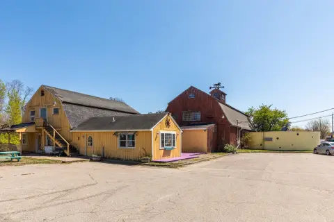 Retail Building with Barn Expansion