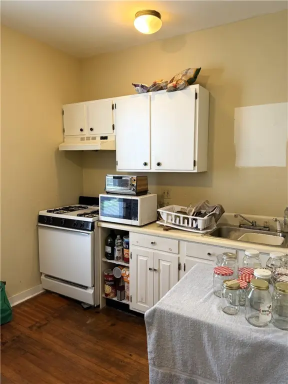 Picture 11